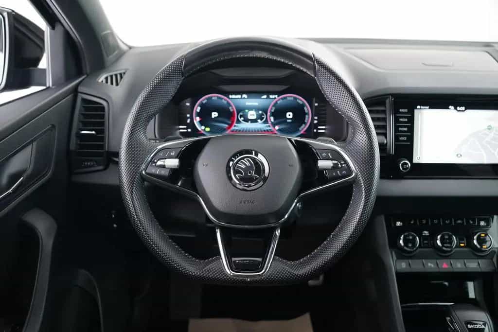Skoda Karoq SPORTLINE 1.5TSI DSG 1.HAND MATRIX-LED uvm 09/2023-photo-12