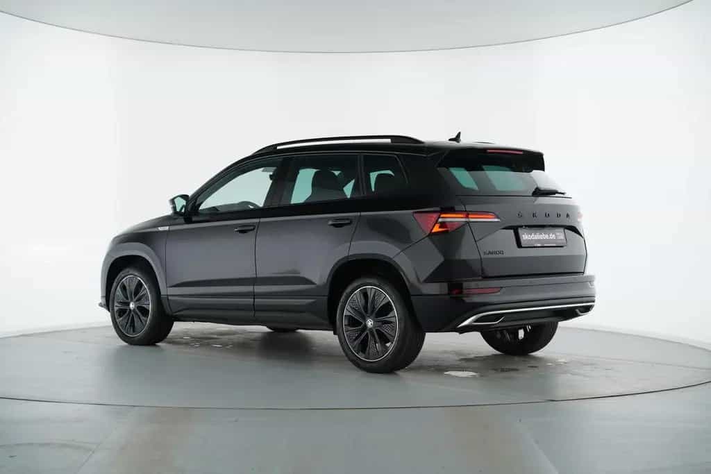 Skoda Karoq SPORTLINE 1.5TSI DSG 1.HAND MATRIX-LED uvm 09/2023-photo-7