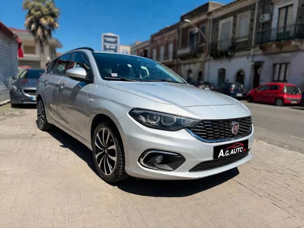 Fiat Tipo 1.6 MJT 120CV S&S SW LOUNGE 03/2018-photo-2