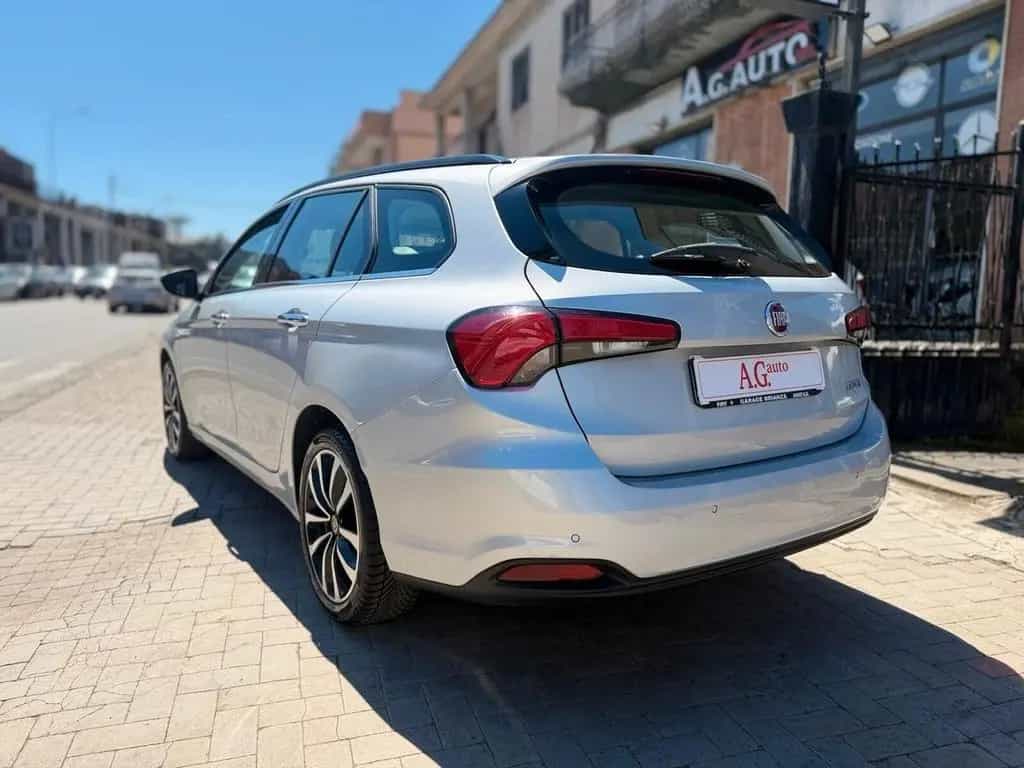 Fiat Tipo 1.6 MJT 120CV S&S SW LOUNGE 03/2018-photo-6