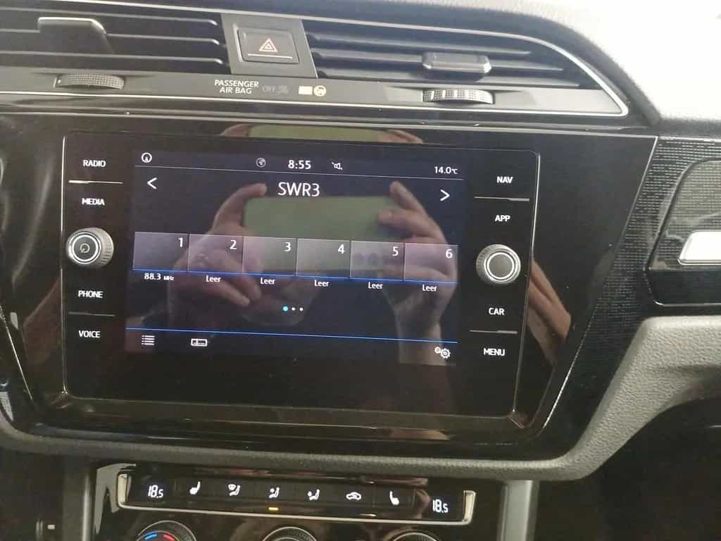 Volkswagen Touran Sound *NAVI*APP CONNECT*ACC*SHZ*PDC* 06/2017-photo-6