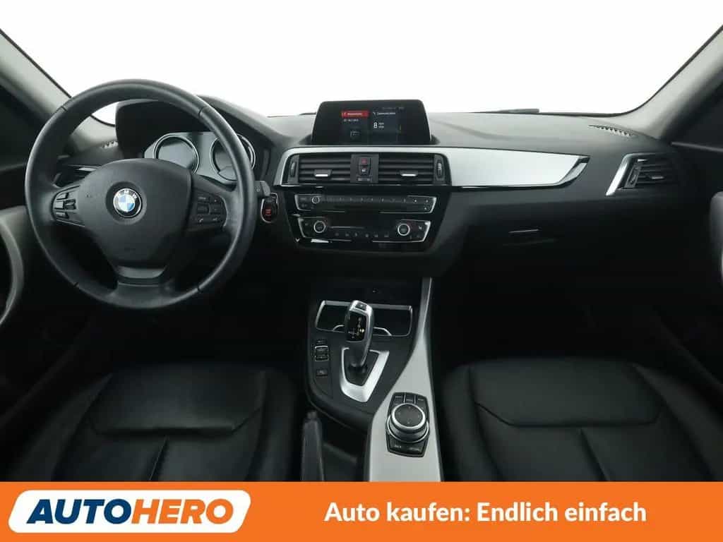 BMW 1 Series 118i Advantage Aut.*NAVI*LED*TEMPO*PDC*SHZ*ALU* 06/2019-photo-11