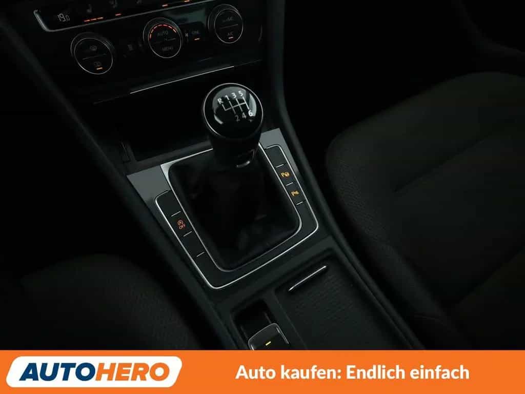 Volkswagen Golf VII 1.4 TSI Comfortline BlueMotion*NAVI*PDC 06/2017-photo-24
