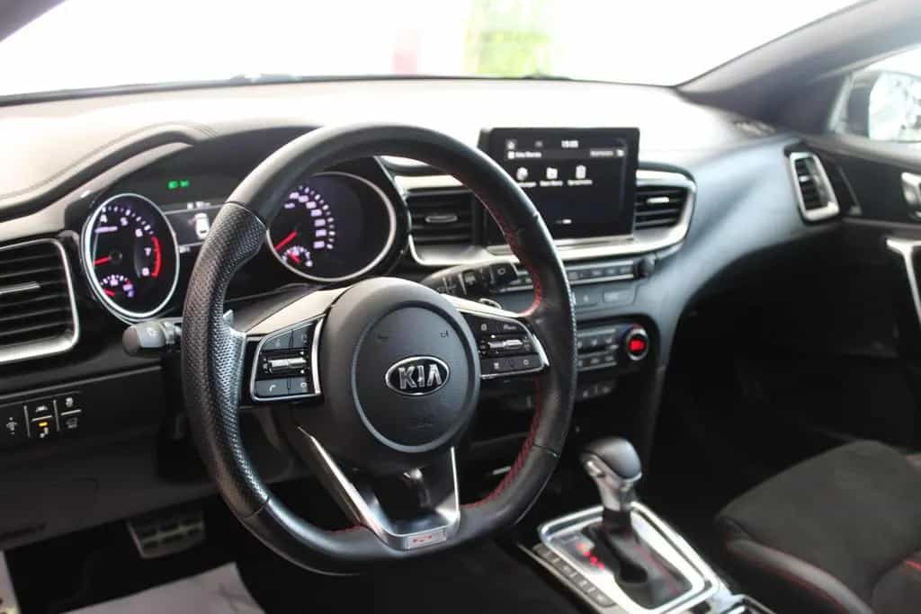 Kia ProCeed GT 05/2019-photo-14