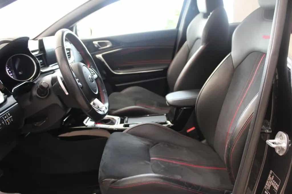 Kia ProCeed GT 05/2019-photo-16