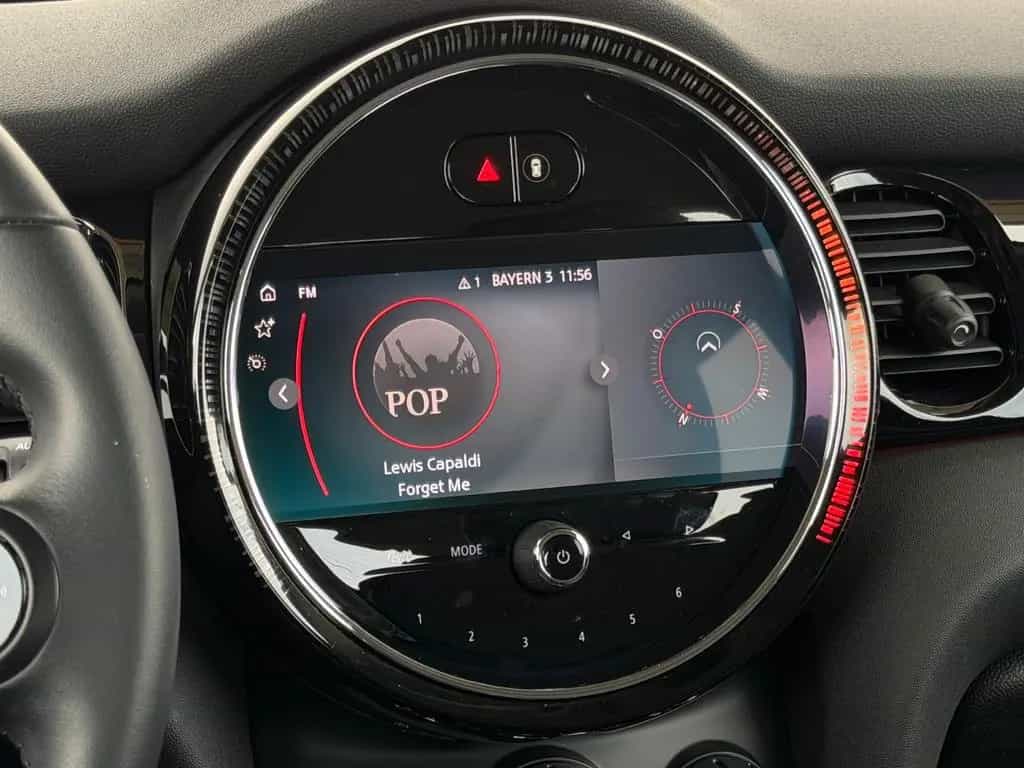 MINI Classic Trim KAMERA*Aut.*TEMP*A/C*Shz* 12/2022-photo-13