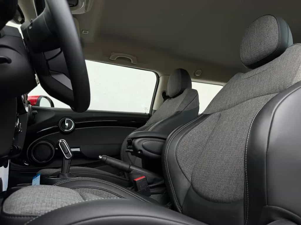 MINI Classic Trim KAMERA*Aut.*TEMP*A/C*Shz* 12/2022-photo-8