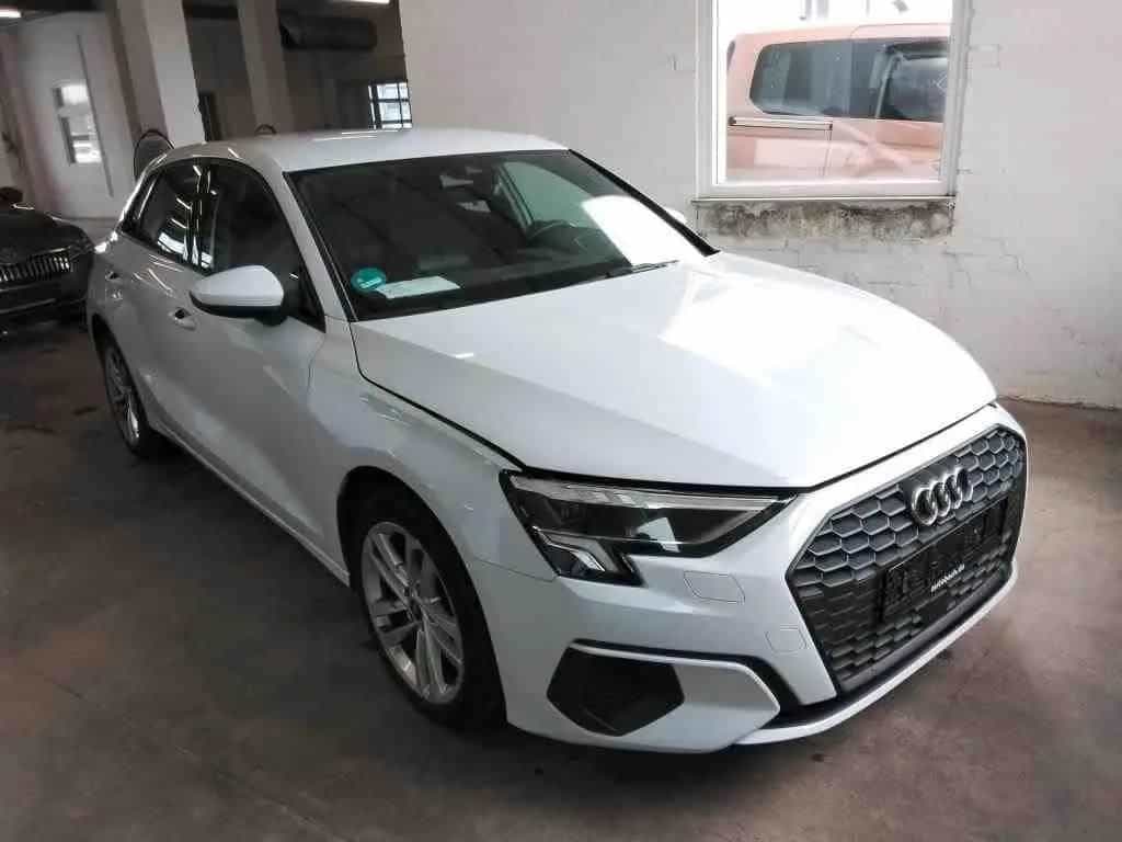 Audi A3 Sportback 35 TFSI LED*Virtual*Navi*Xenon*AHK 03/2023-photo-3