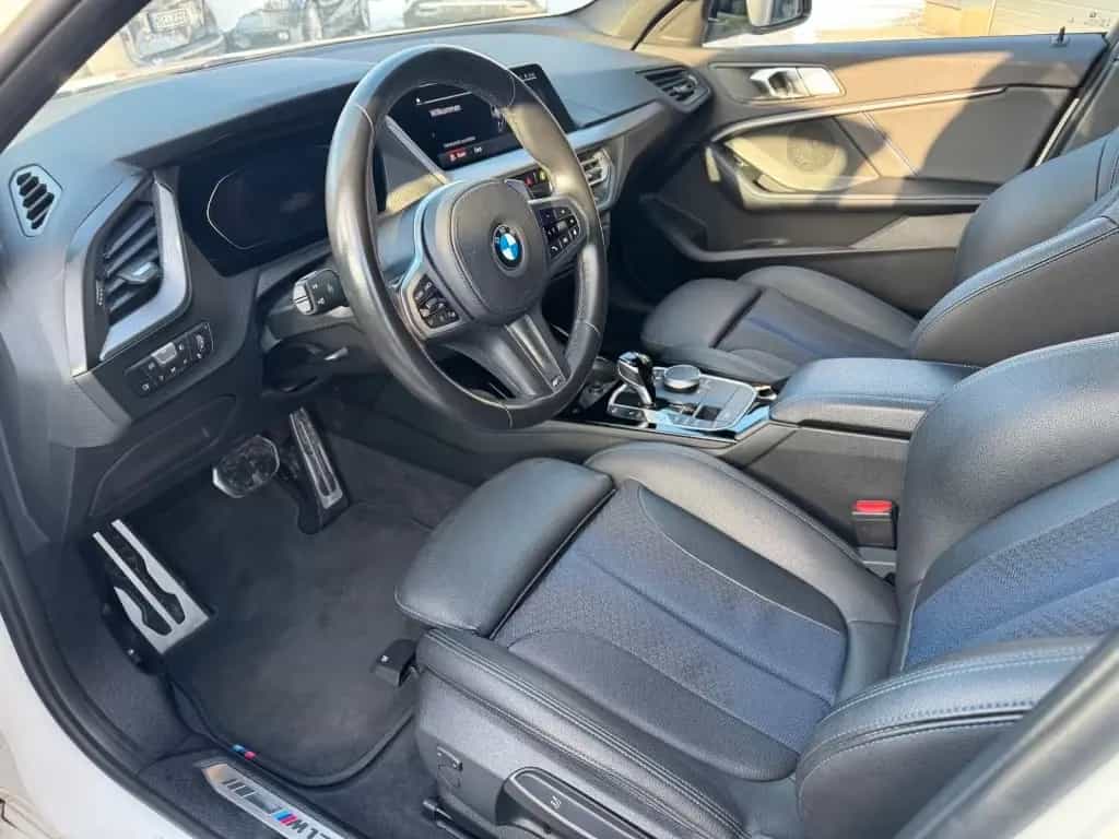 BMW M135 i xDrive 07/2021-photo-8
