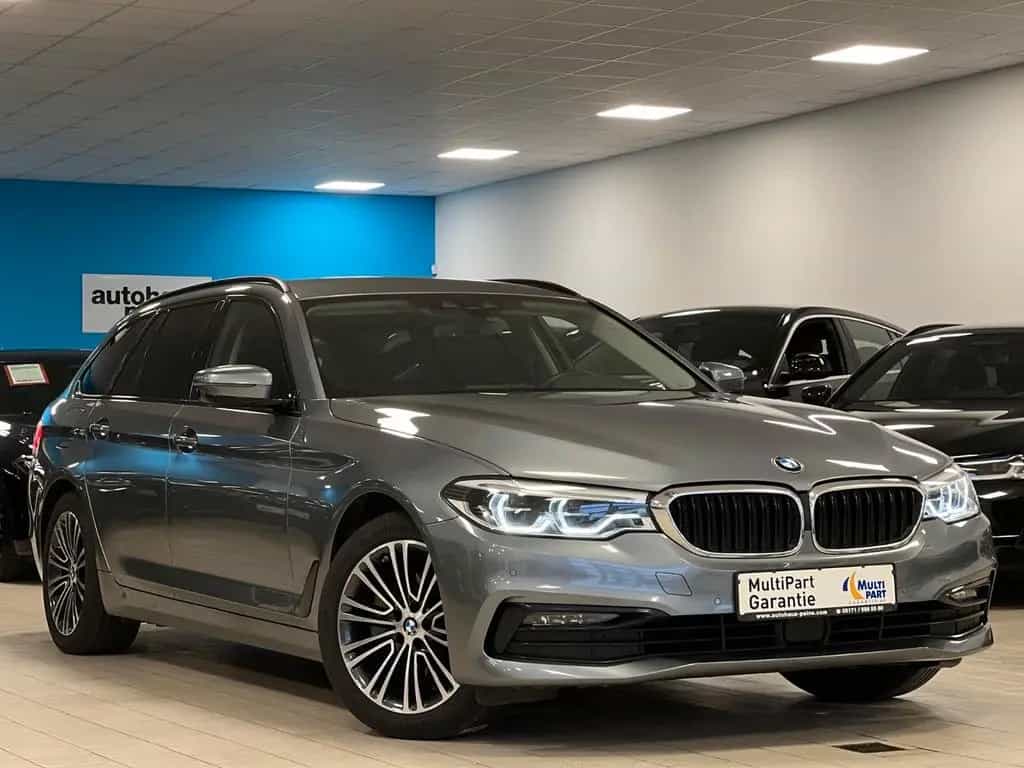 BMW 5 Series 520d xDrive Sport Line LC+/ParkAssist/DA+/Hi-Fi 08/2020-photo-27