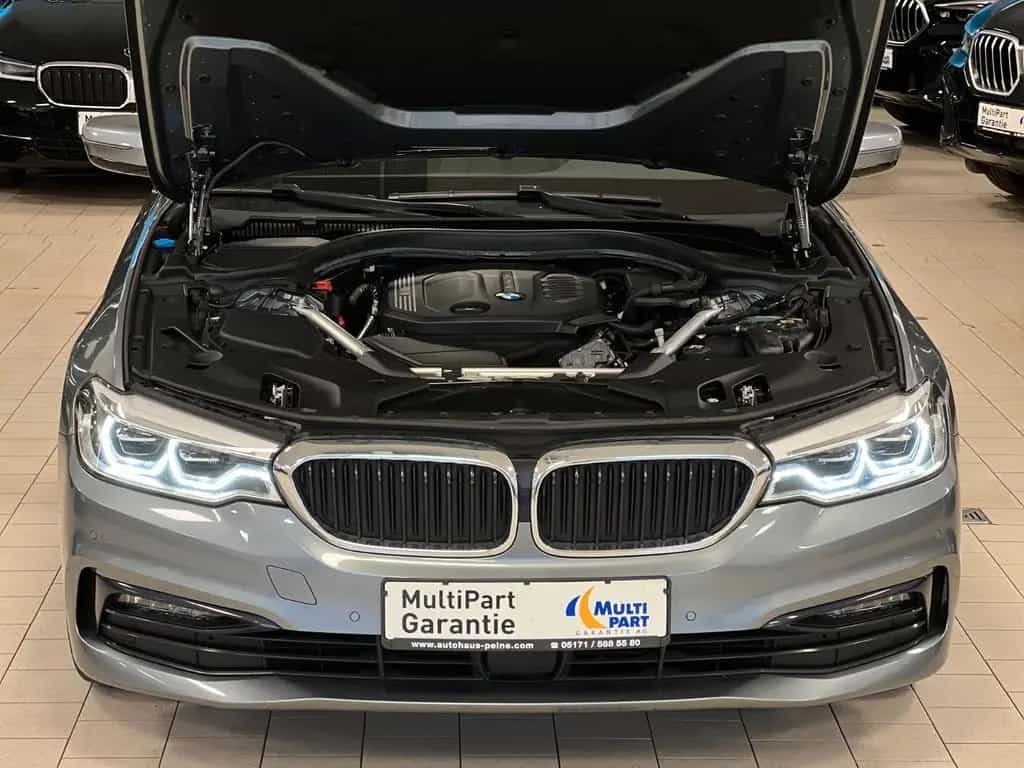 BMW 5 Series 520d xDrive Sport Line LC+/ParkAssist/DA+/Hi-Fi 08/2020-photo-29