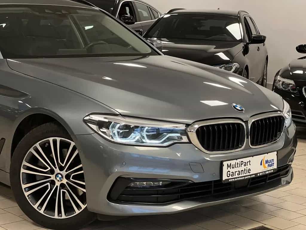 BMW 5 Series 520d xDrive Sport Line LC+/ParkAssist/DA+/Hi-Fi 08/2020-photo-3