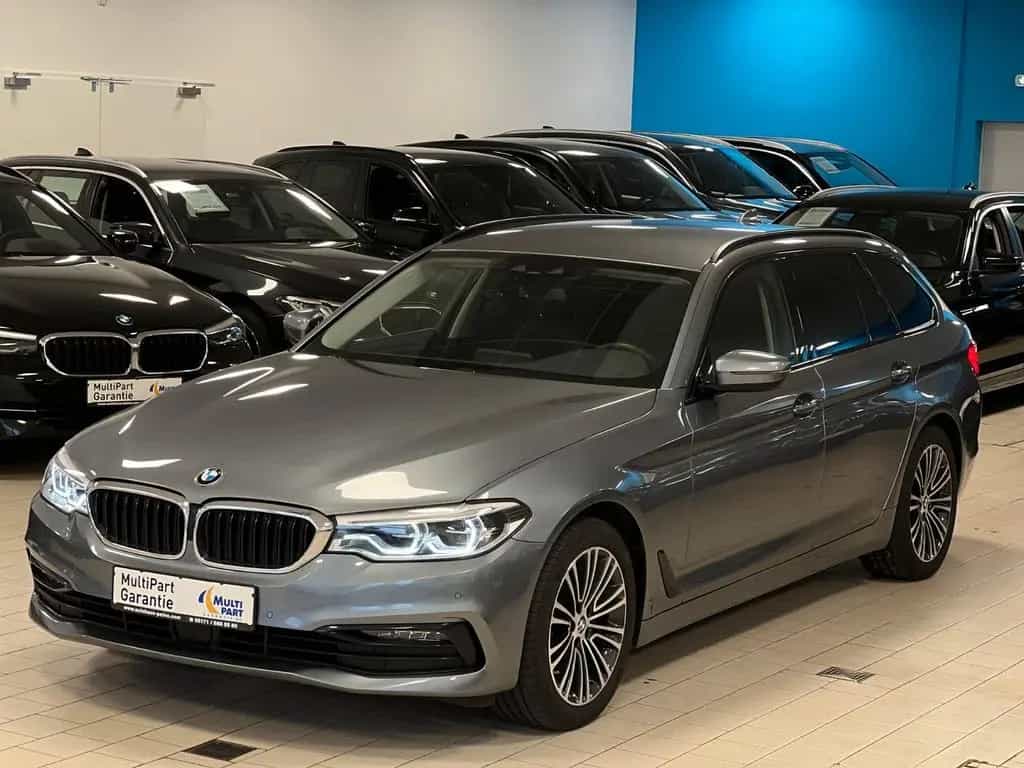 BMW 5 Series 520d xDrive Sport Line LC+/ParkAssist/DA+/Hi-Fi 08/2020-photo-5