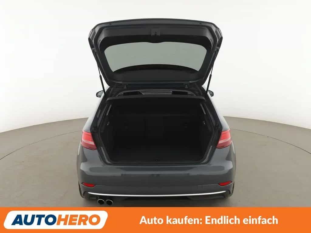 Audi A3 Sportback 2.0 TFSI quattro Sport Aut.*AHK*NAV 07/2018-photo-16