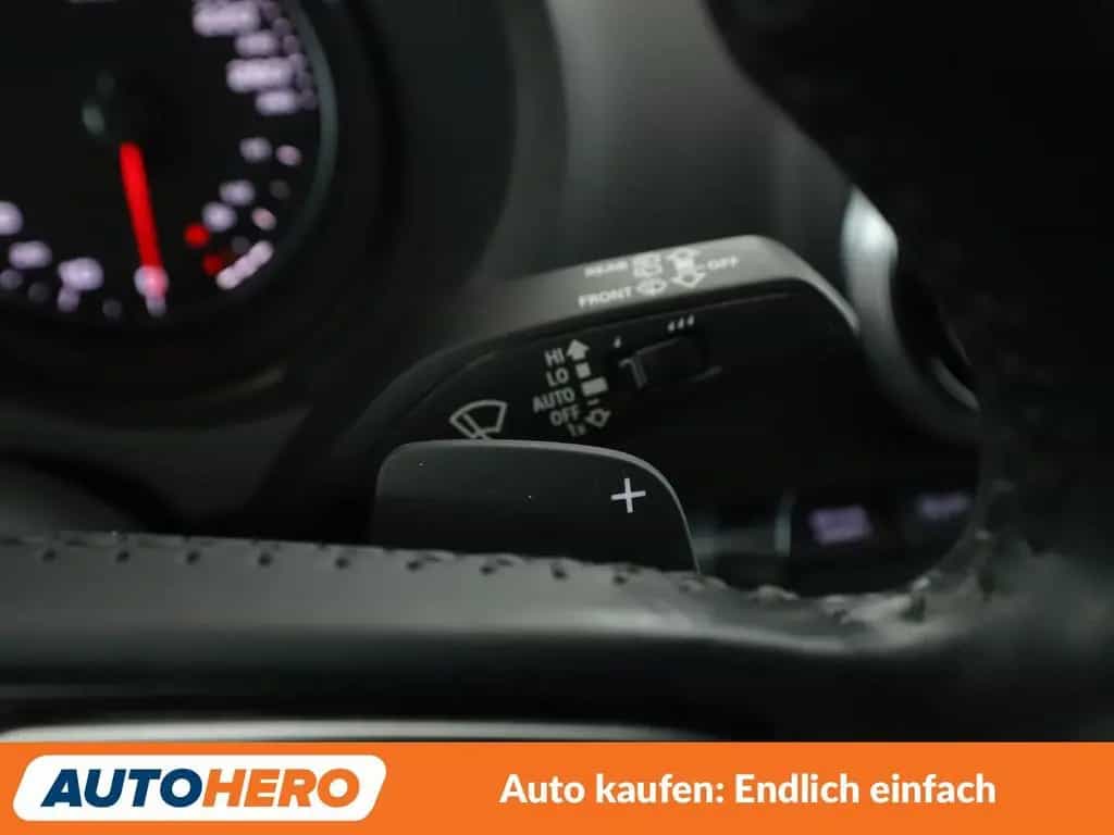 Audi A3 Sportback 2.0 TFSI quattro Sport Aut.*AHK*NAV 07/2018-photo-24