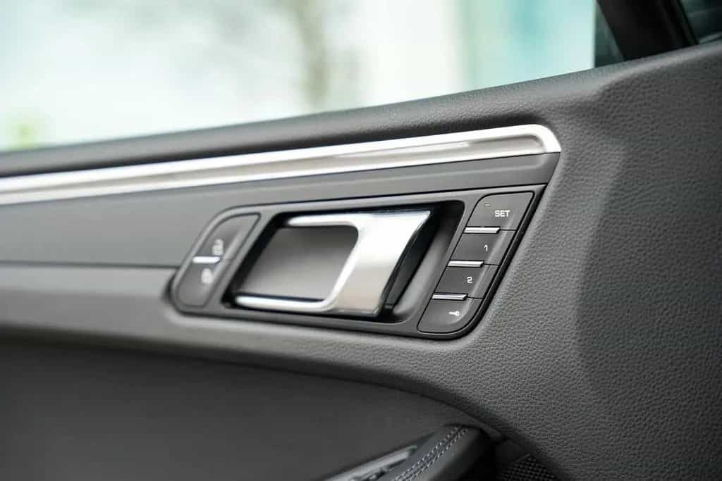 Porsche Macan 2.0 l luftfederung l Memory-pakket l licht 01/2022-photo-13