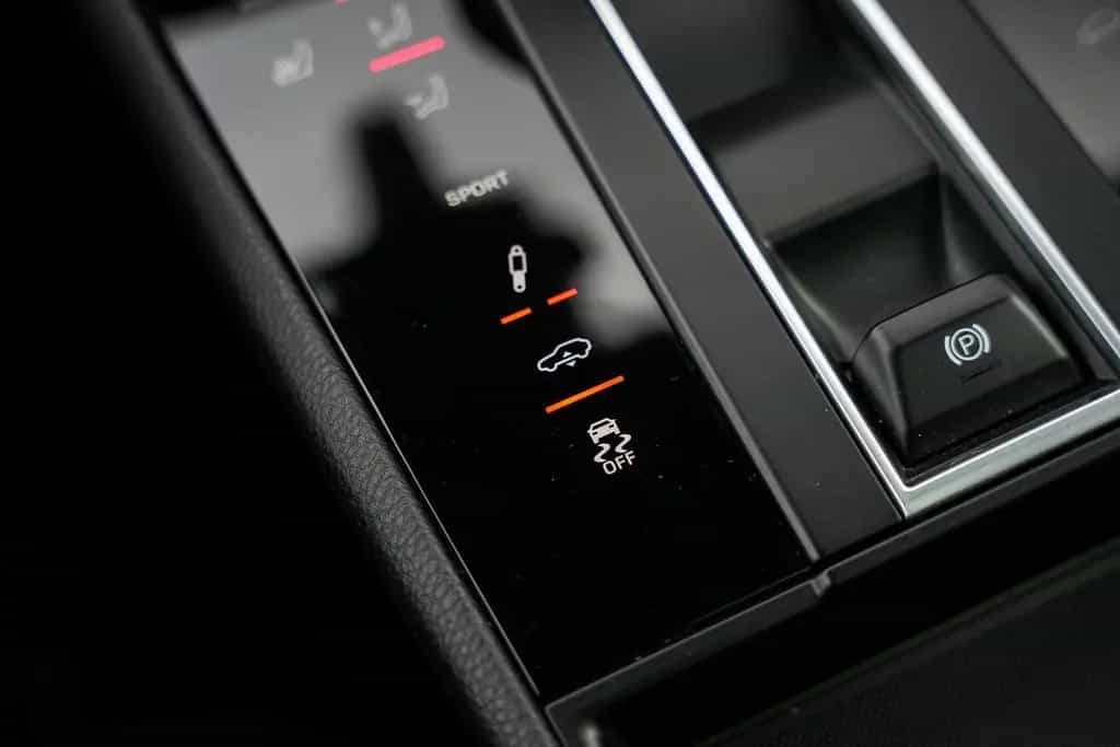 Porsche Macan 2.0 l luftfederung l Memory-pakket l licht 01/2022-photo-17
