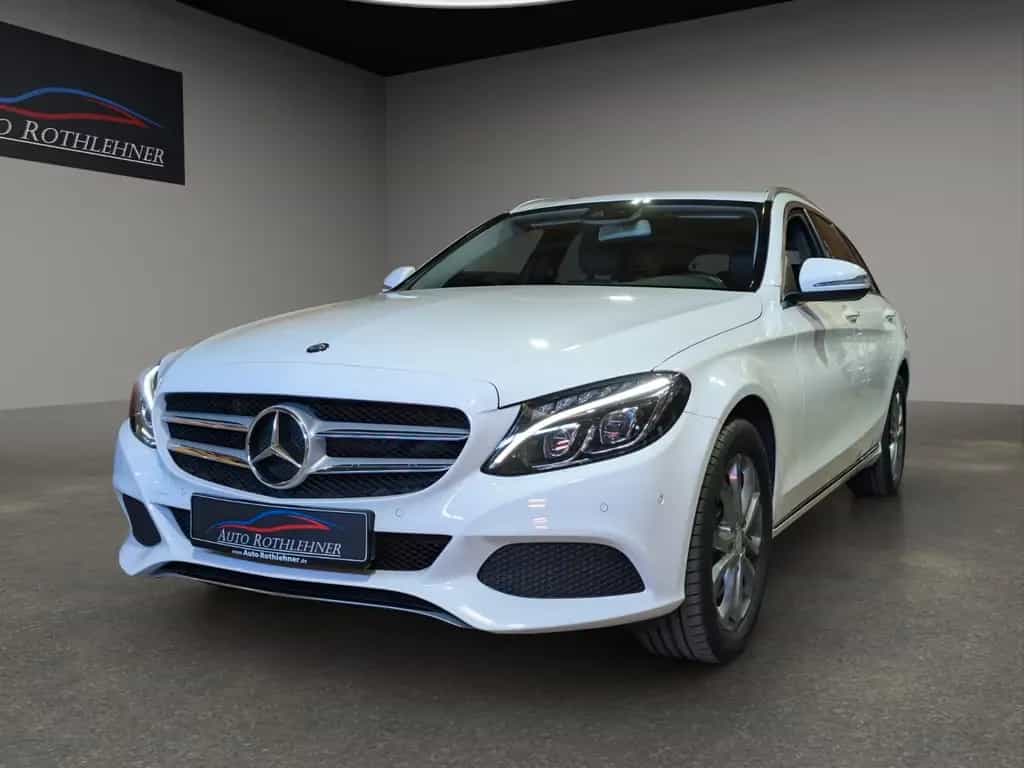 Mercedes-Benz C 180 T CGI*AUT*LED*AHK*Service neu*Garantie 12/2014-photo-0