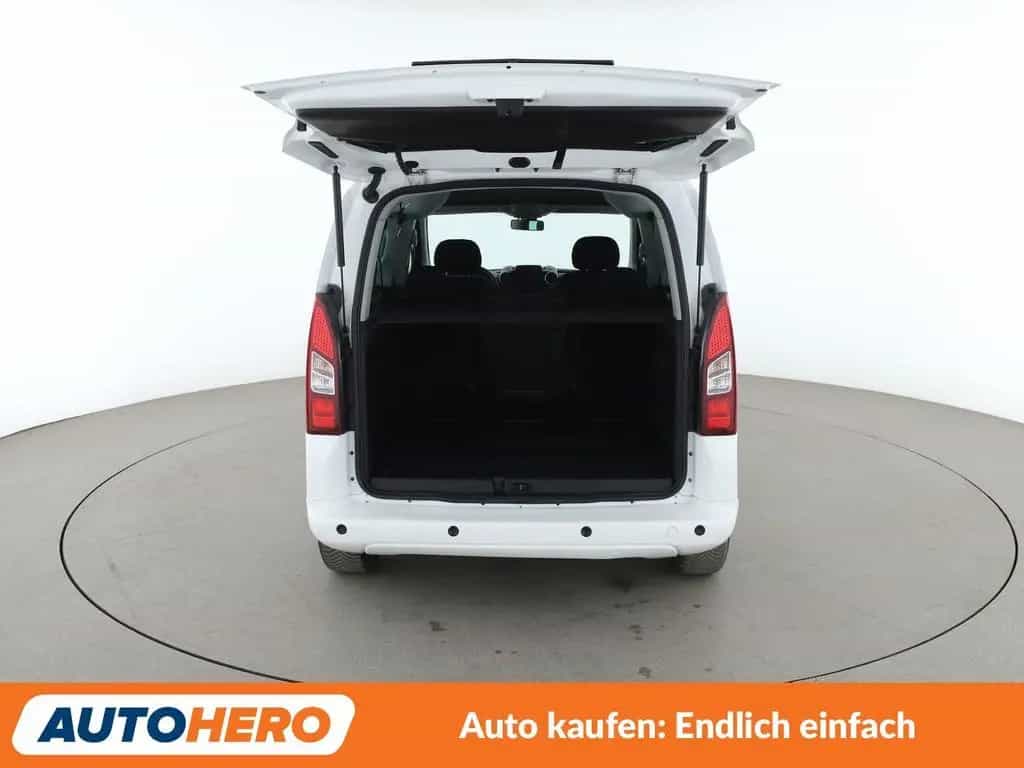 Citroën Berlingo 1.6 Blue-HDi Shine *PDC*TEMPO*KLIMA* 11/2017-photo-16