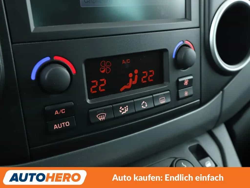 Citroën Berlingo 1.6 Blue-HDi Shine *PDC*TEMPO*KLIMA* 11/2017-photo-21