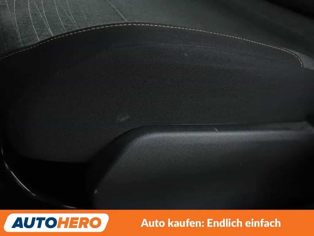 Citroën Berlingo 1.6 Blue-HDi Shine *PDC*TEMPO*KLIMA* 11/2017-photo-25