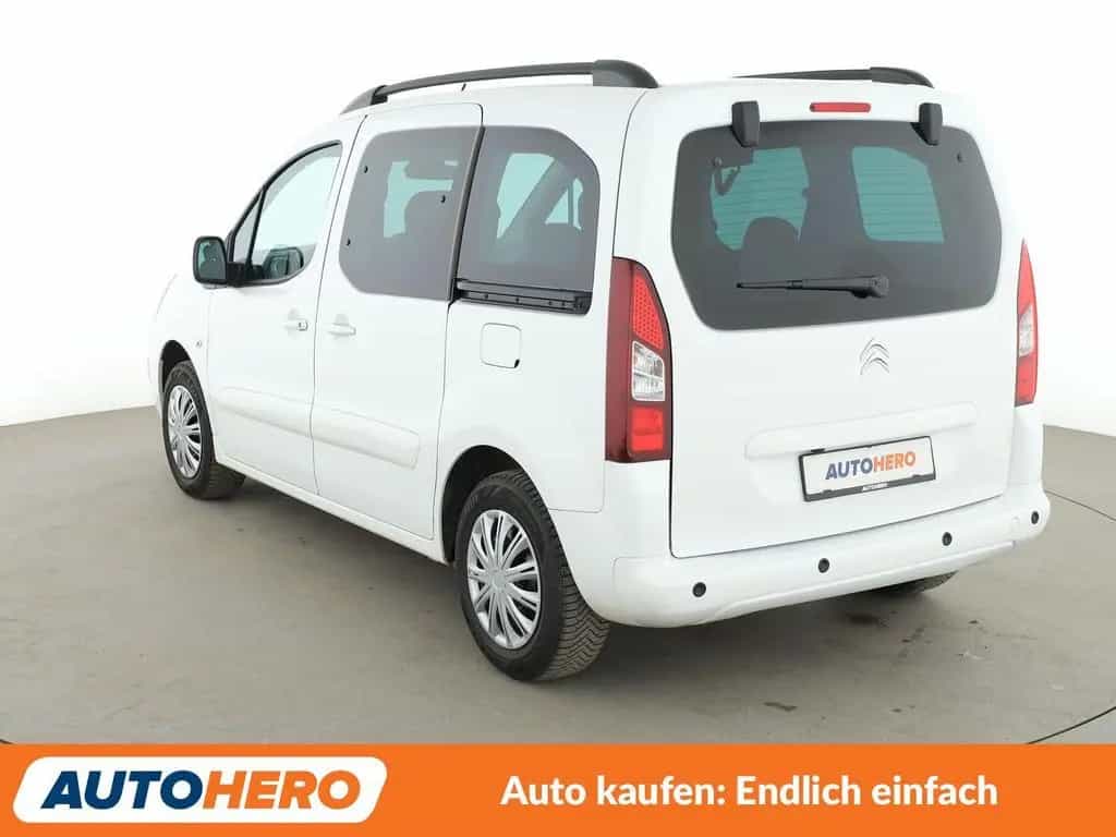 Citroën Berlingo 1.6 Blue-HDi Shine *PDC*TEMPO*KLIMA* 11/2017-photo-3
