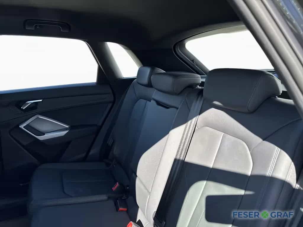 Audi Q3 adv. 35 TDI S-tronic - NAVI - LED - ACC 03/2022-photo-13