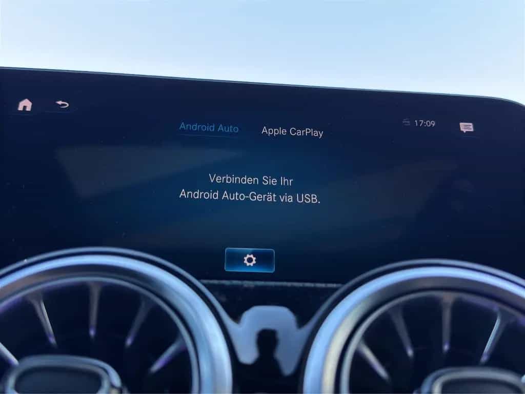 Mercedes-Benz A-Class 200 AMG-Line Pano*Night*360*Ambi*App*Distronic 10/2022-photo-16
