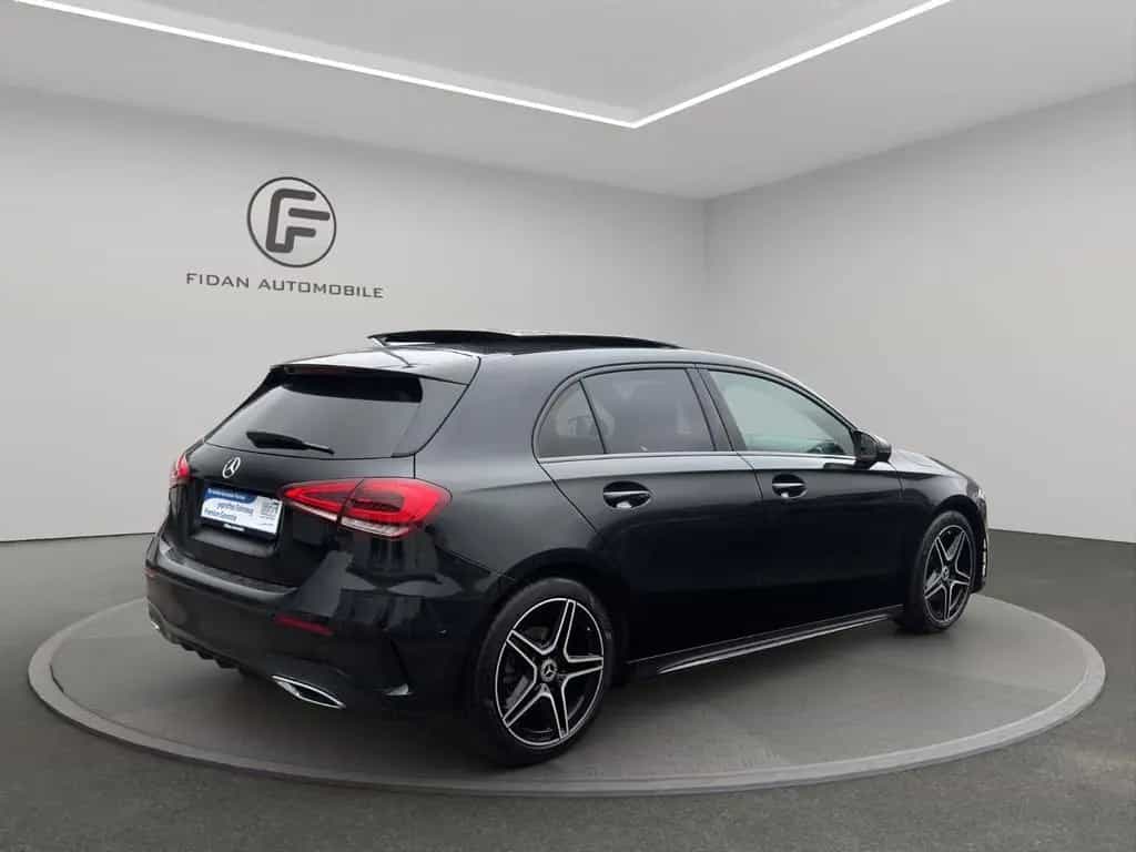 Mercedes-Benz A-Class 200 AMG-Line Pano*Night*360*Ambi*App*Distronic 10/2022-photo-4
