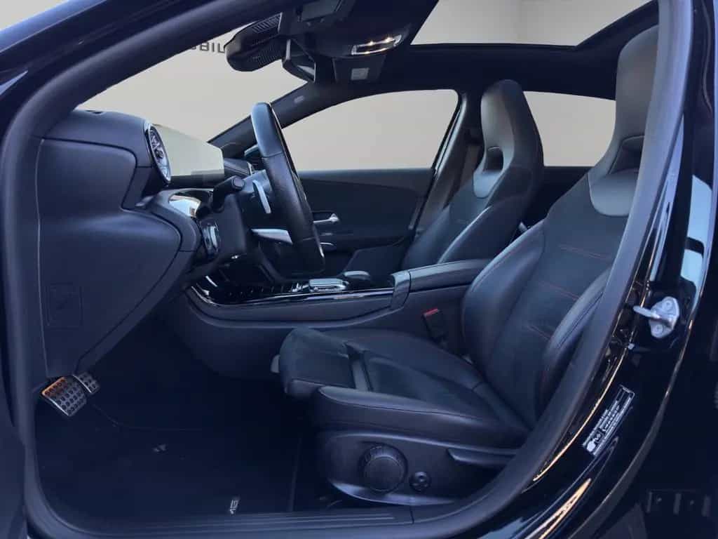 Mercedes-Benz A-Class 200 AMG-Line Pano*Night*360*Ambi*App*Distronic 10/2022-photo-9