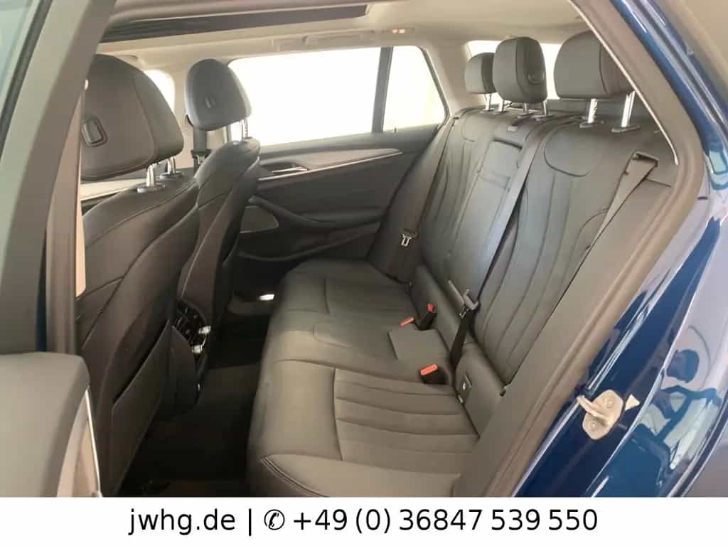 BMW 5 Series 520d T xDrive LEDER/COCKP-PRO/ACC/PANO/H&K 04/2021-photo-16