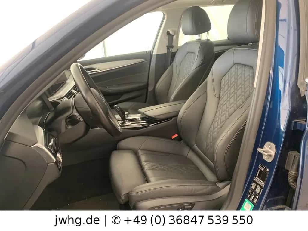 BMW 5 Series 520d T xDrive LEDER/COCKP-PRO/ACC/PANO/H&K 04/2021-photo-4