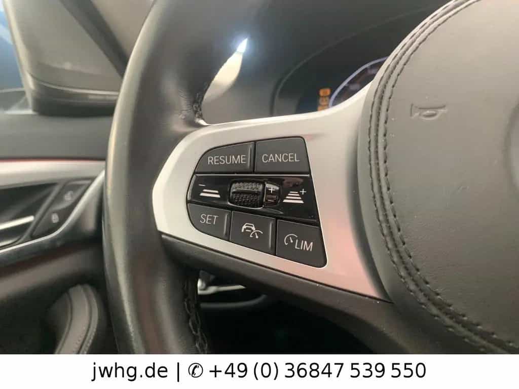 BMW 5 Series 520d T xDrive LEDER/COCKP-PRO/ACC/PANO/H&K 04/2021-photo-7