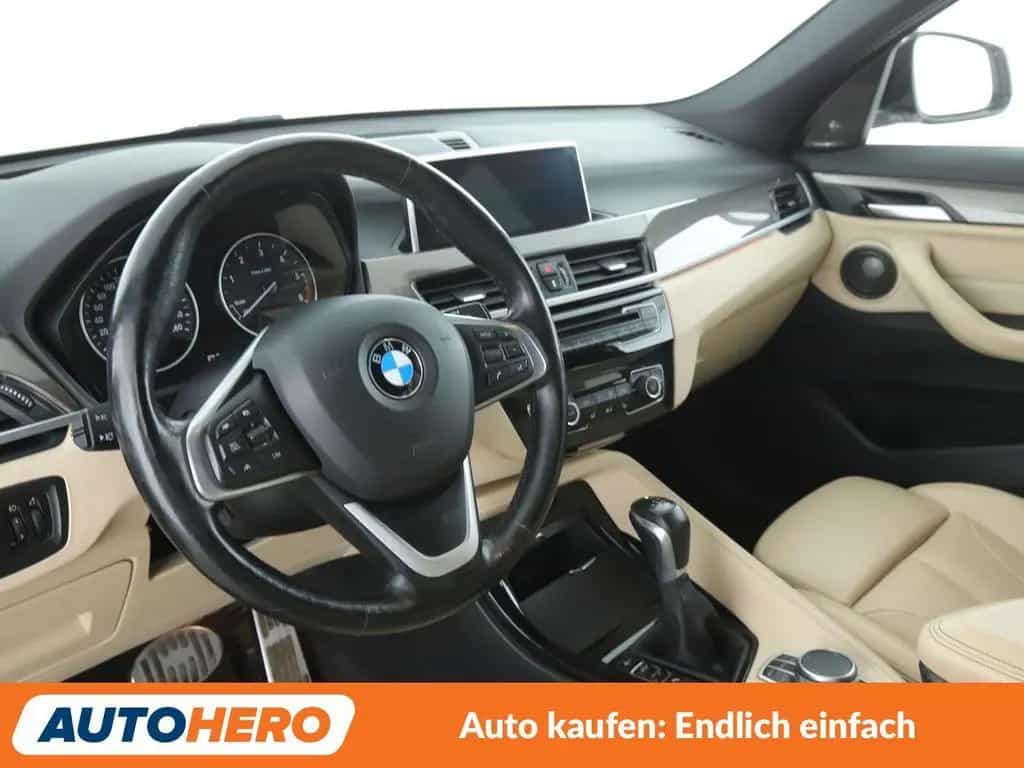 BMW X1 xDrive 25d xLine Aut.*NAVI*CAM*ACC* 04/2017-photo-10