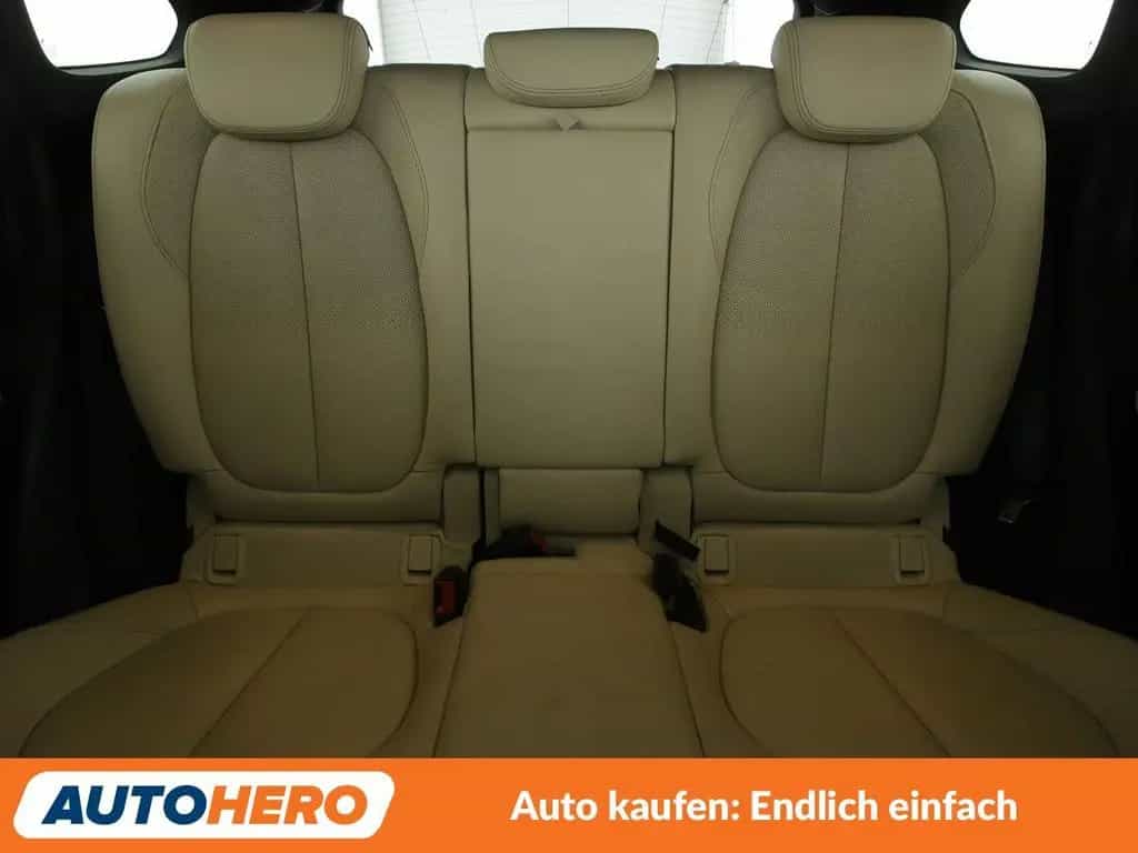 BMW X1 xDrive 25d xLine Aut.*NAVI*CAM*ACC* 04/2017-photo-15