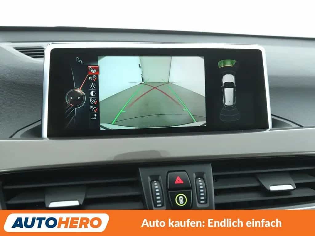 BMW X1 xDrive 25d xLine Aut.*NAVI*CAM*ACC* 04/2017-photo-21