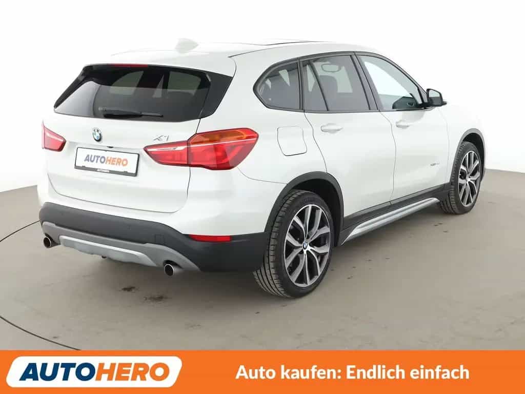 BMW X1 xDrive 25d xLine Aut.*NAVI*CAM*ACC* 04/2017-photo-5