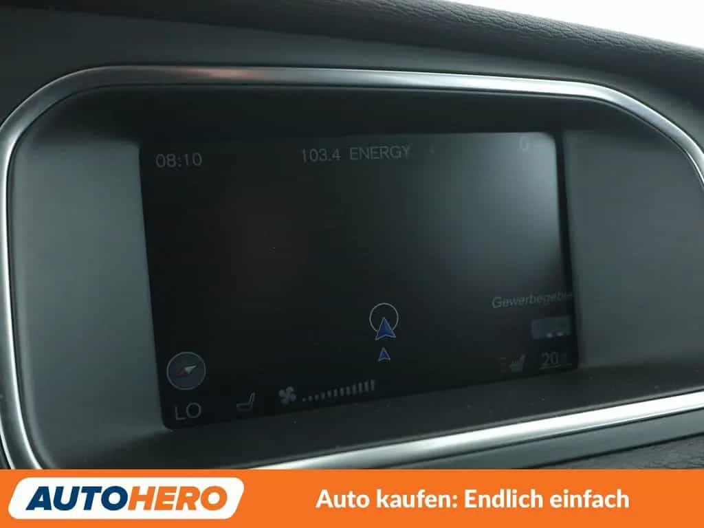 Volvo V40 2.0 D4 Ocean Race *NAVI*TEMPO*PDC*SHZ* 06/2015-photo-21