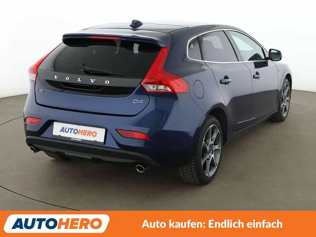 Volvo V40 2.0 D4 Ocean Race *NAVI*TEMPO*PDC*SHZ* 06/2015-photo-5