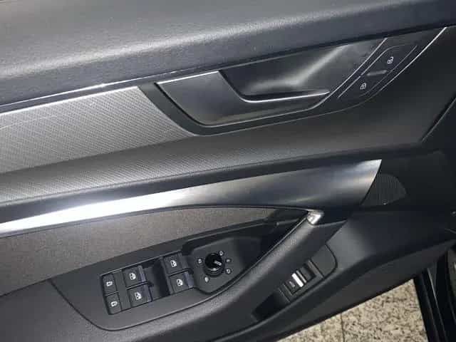 Audi A6 Avant 40 TDI sport 2.0 VIRTUEL+LED+KAMERA+SHZ 08/2022-photo-17