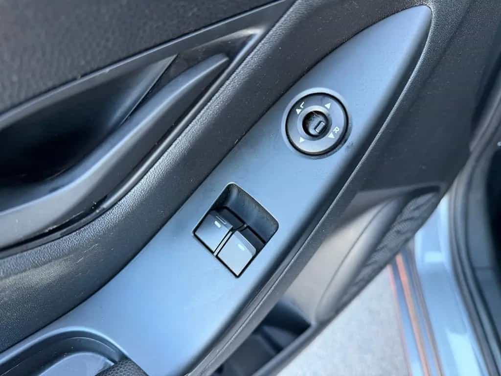 Hyundai ix20 1.6 blue Automatik  Style 05/2015-photo-15