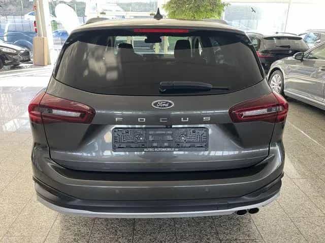 Ford Focus Turnier Active X HEAD-UP+LED+KAMERA+SPURH. 08/2022-photo-4