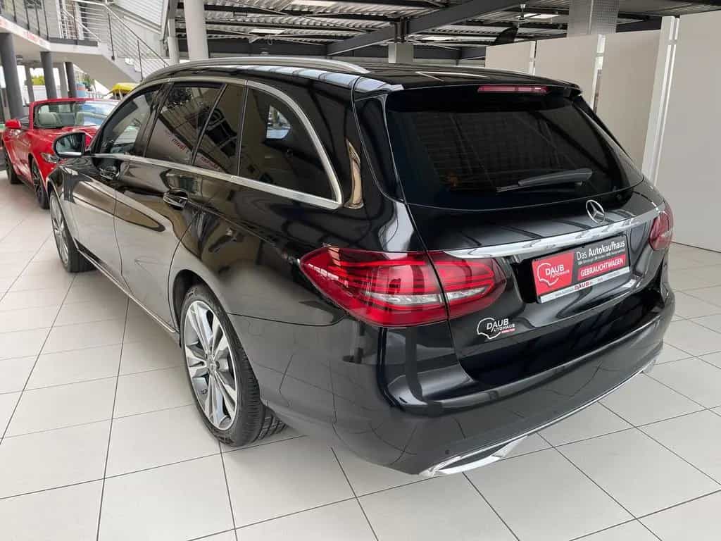Mercedes-Benz C-Class 180 T Avantgarde+Automatik+Navi+LED+Kamera+uvm 10/2020-photo-3