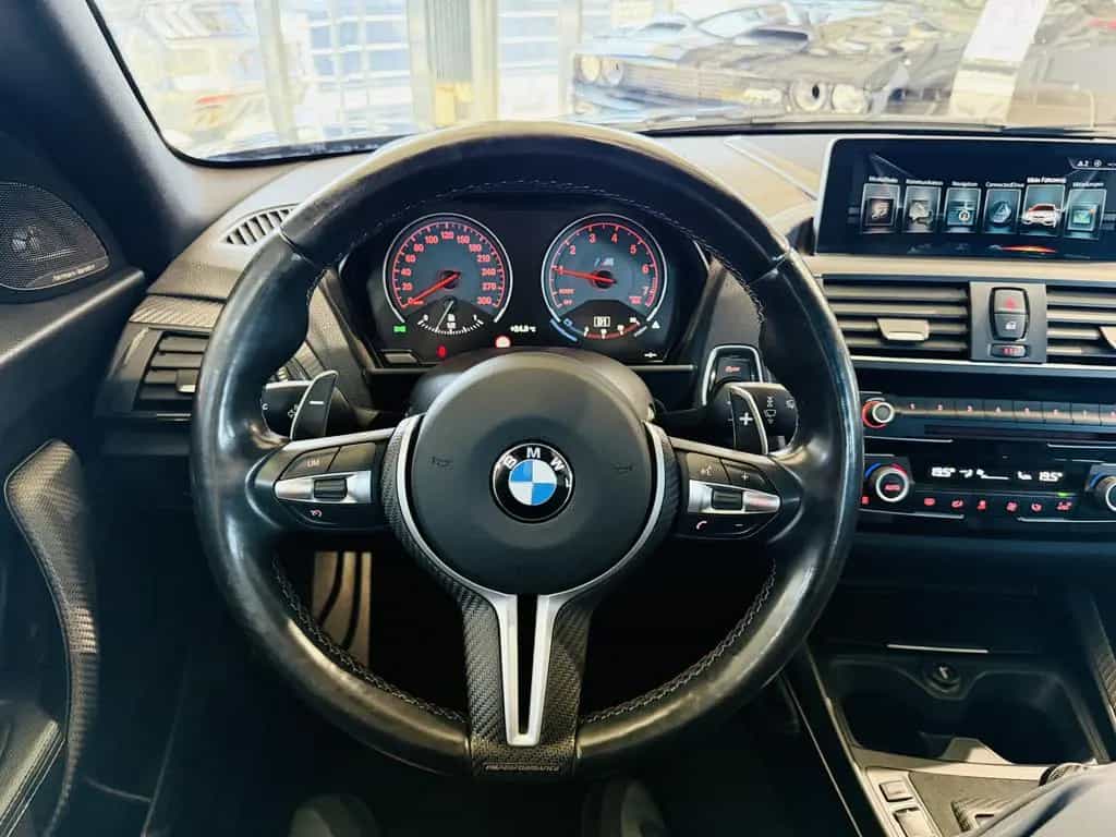 BMW M2 DKG*KAMERA*H&K*SCHNITZER*LEDER*1.HAND*G.SHD* 01/2017-photo-12