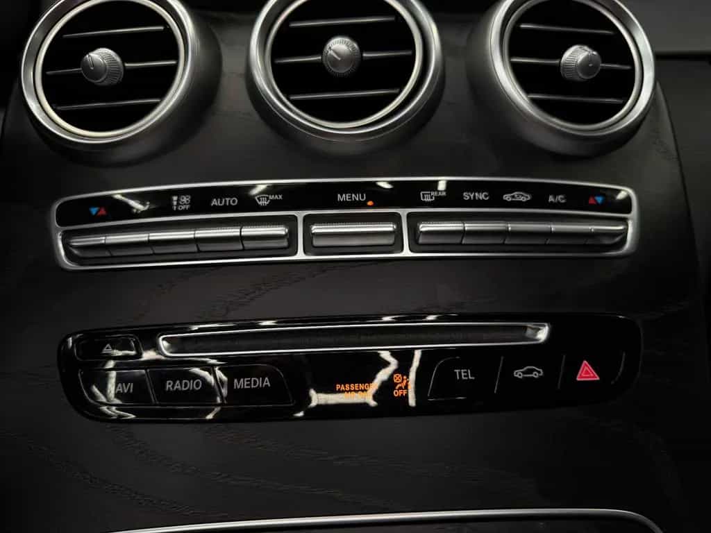 Mercedes-Benz C-Class 180 AMG Line MB SCHECK*AIRSCARF*SZH*NAVI*PDC 03/2018-photo-35