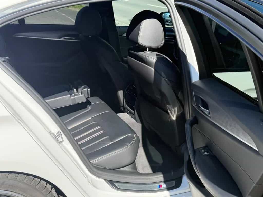 BMW 5 Series 520d M-Sport*LED;PANO;LEDER;HEAD-UP* 05/2017-photo-24