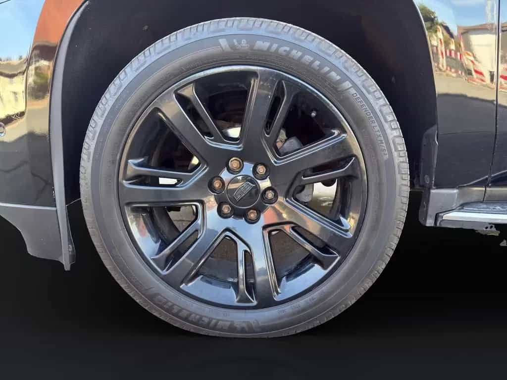 Cadillac Escalade Platinum 6.2 V8*Navi*LED*Bose*Kamera* 10/2017-photo-8