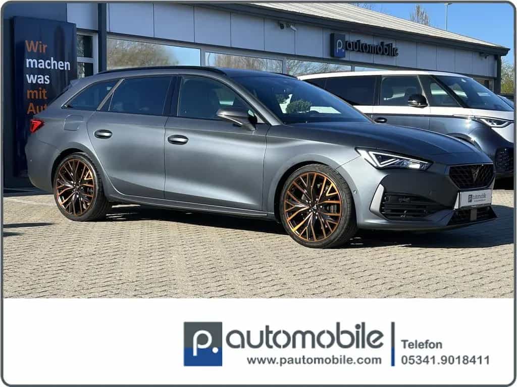 Cupra Leon VZ CUP 4Drive*ACC*NAVI*AHK*Kamera* 01/2023-photo-1