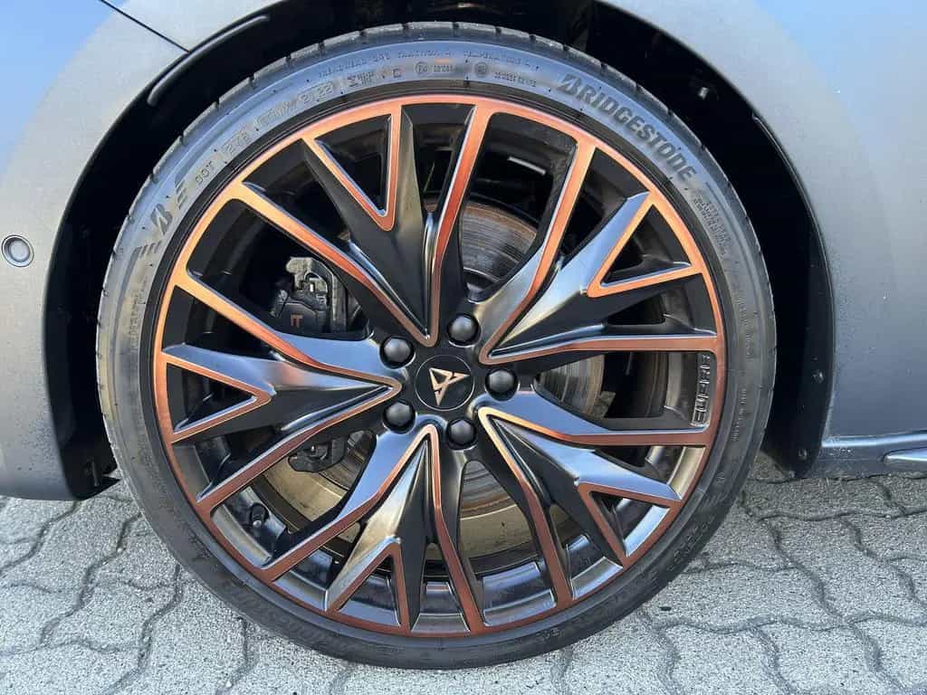 Cupra Leon VZ CUP 4Drive*ACC*NAVI*AHK*Kamera* 01/2023-photo-14