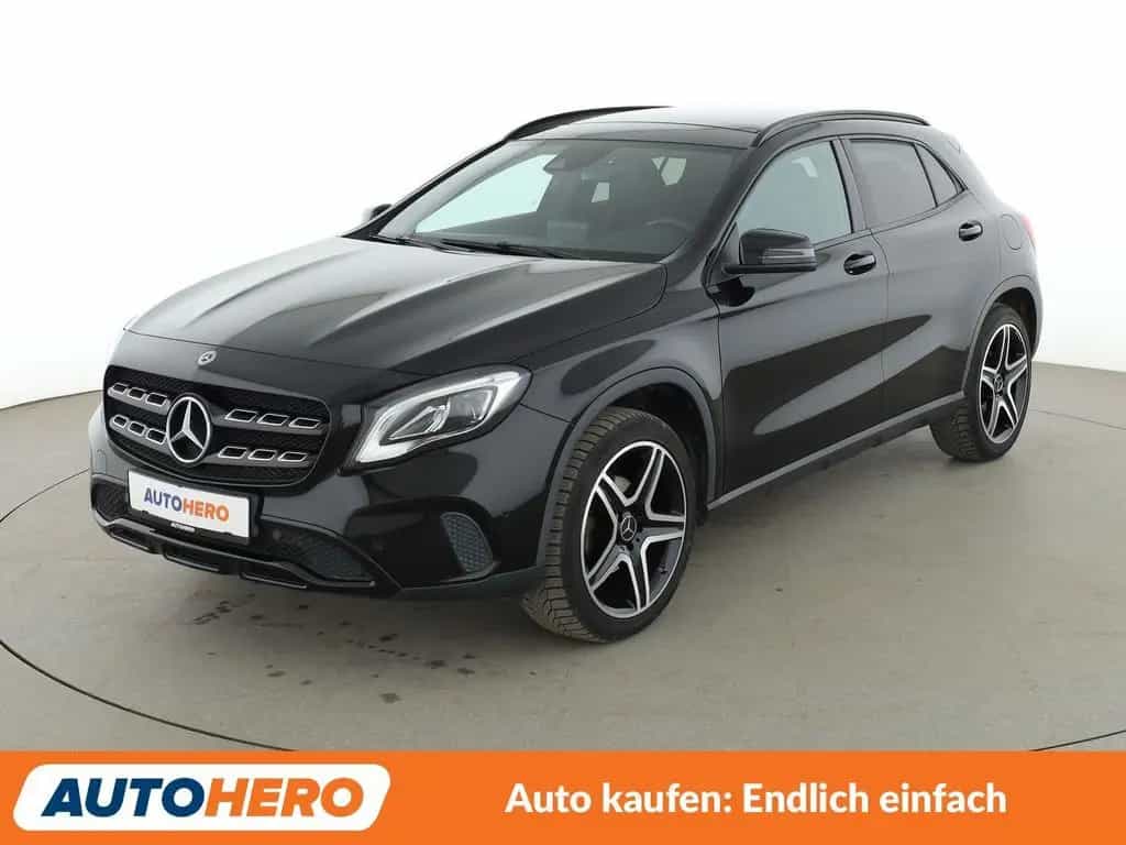 Mercedes-Benz GLA-Class 180 Urban Aut.*NAV*LED*TEMP*PDC*SHZ*ALU* 12/2019-photo-0
